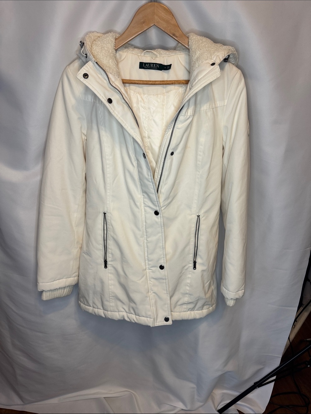 Ralph Lauren Cream Hooded Puffer Coat woman’s small